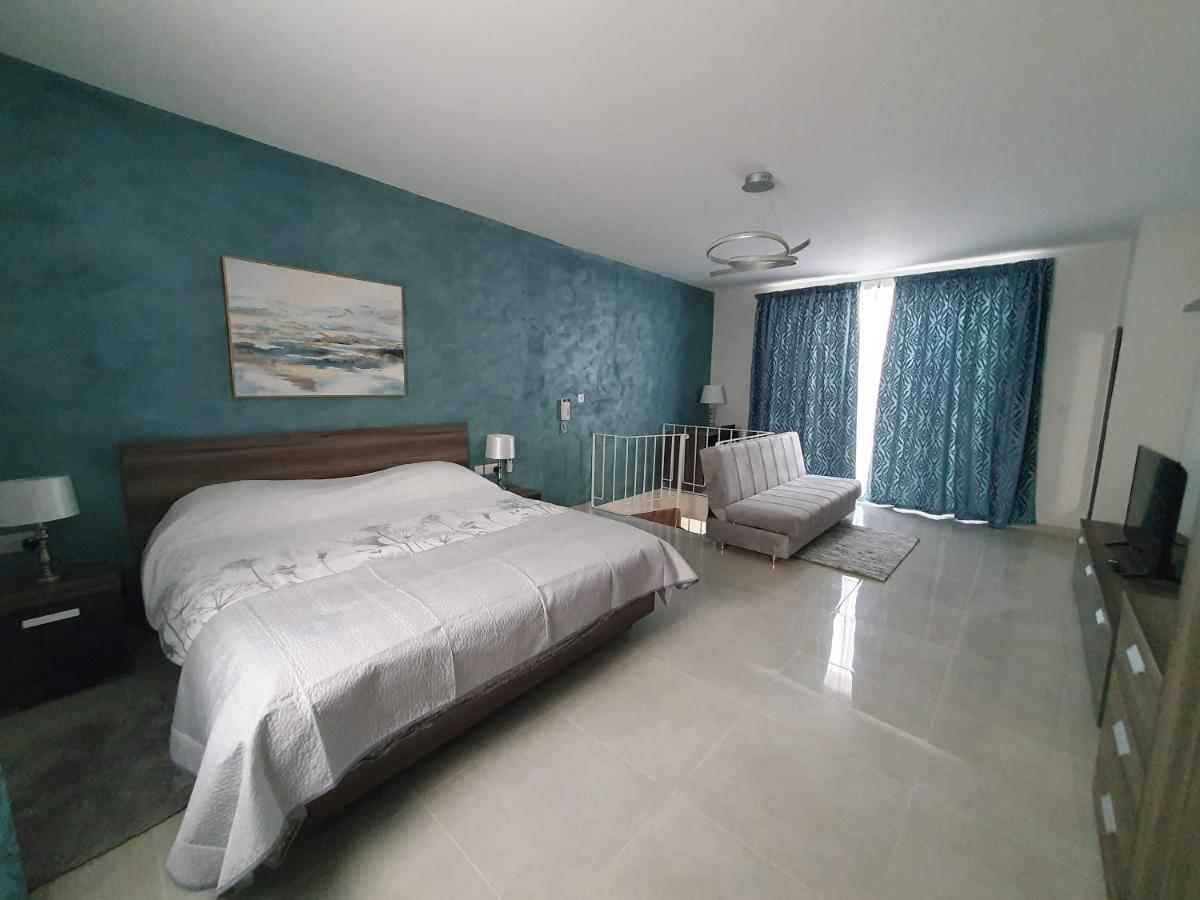 Marbella Holiday Apartments - Seafront - Wifi 马尔萨斯卡拉 外观 照片